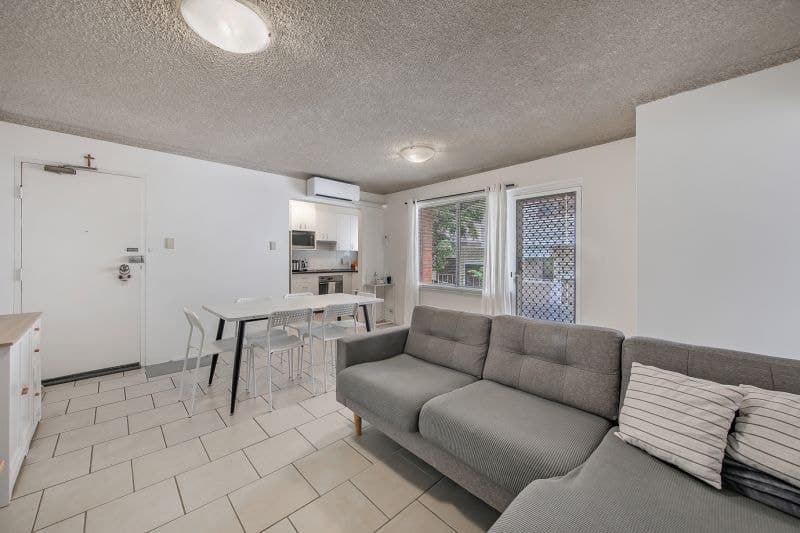 1/20 Meadow Crescent MEADOWBANK NSW, Meadowbank - Thumbnail 2