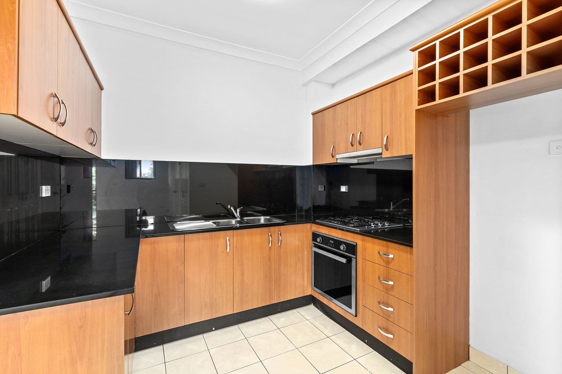 15/16-24 Lydbrook Street Westmead NSW, Westmead - Thumbnail 2