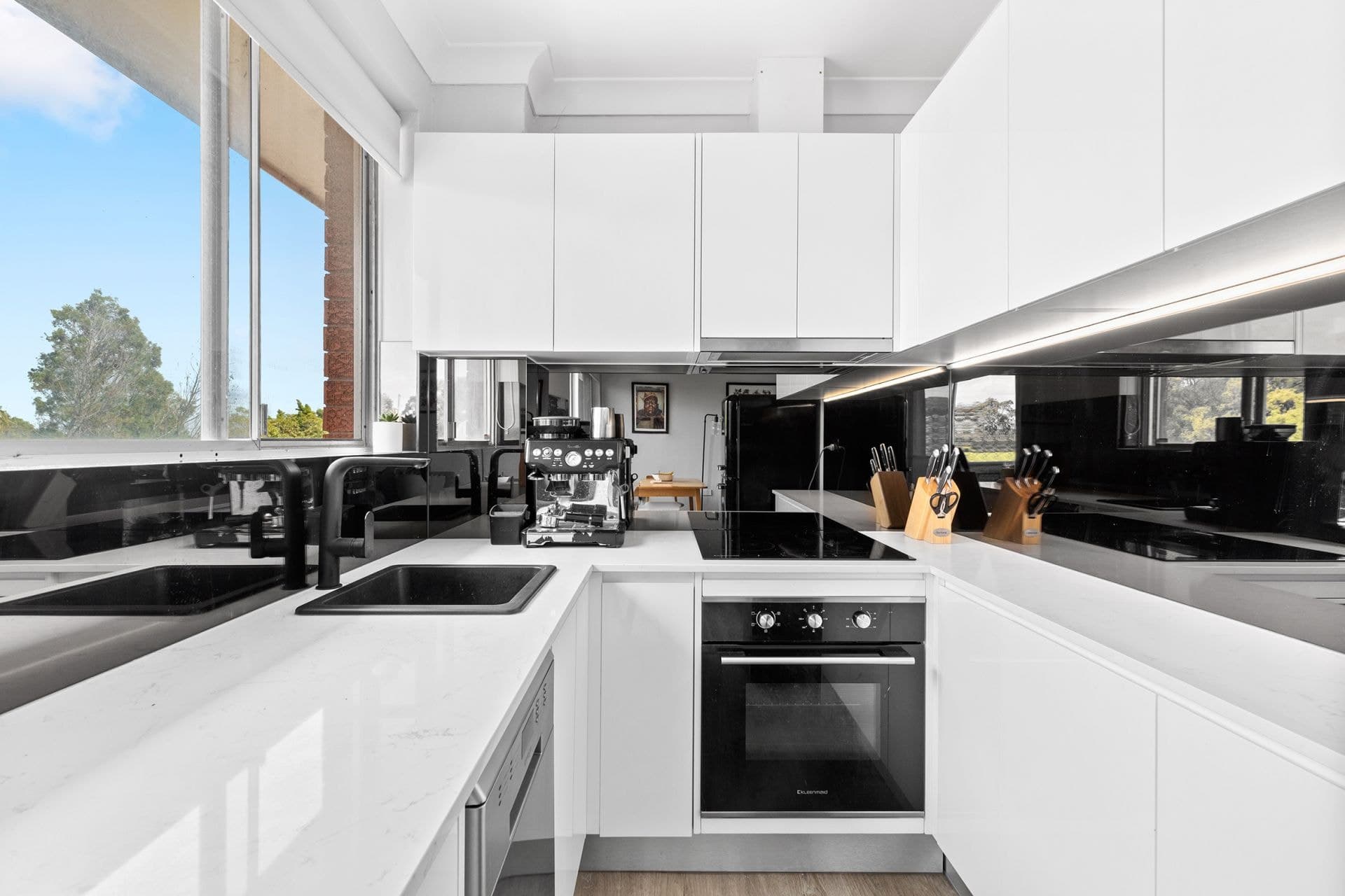 9/16 Maxim Street West Ryde NSW, West Ryde - Thumbnail 2