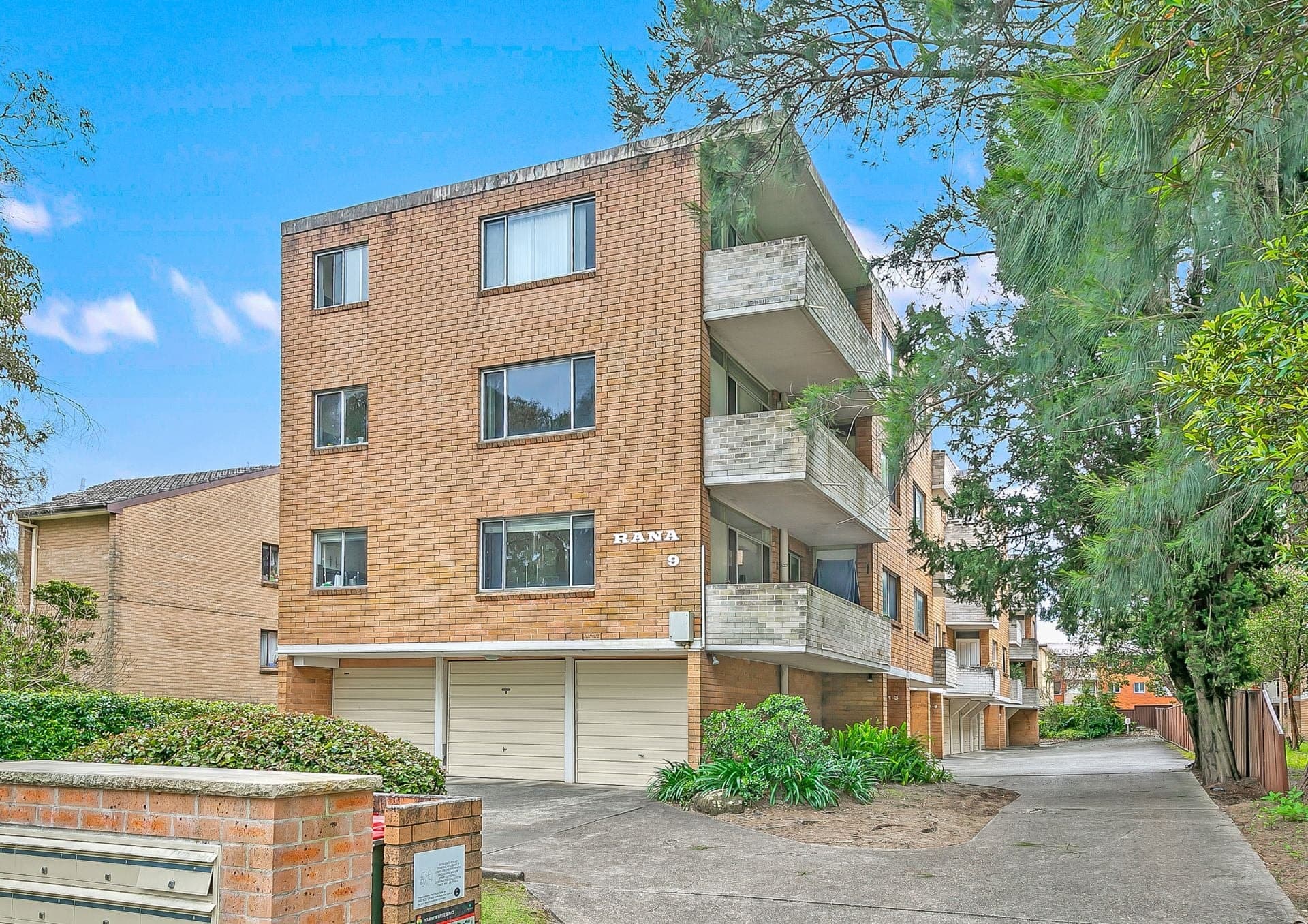 9/9-11 Meadow Crescent Meadowbank NSW, Meadowbank - Image 1