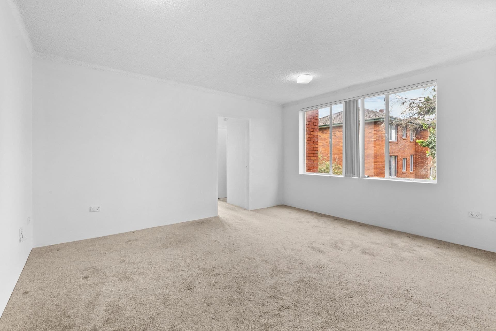 10/7 Bank Street Meadowbank NSW, Meadowbank - Thumbnail 3