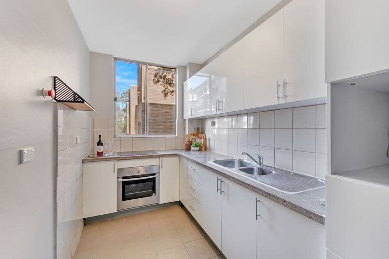 18/17 Meadow Crescent MEADOWBANK NSW, Meadowbank - Thumbnail 5