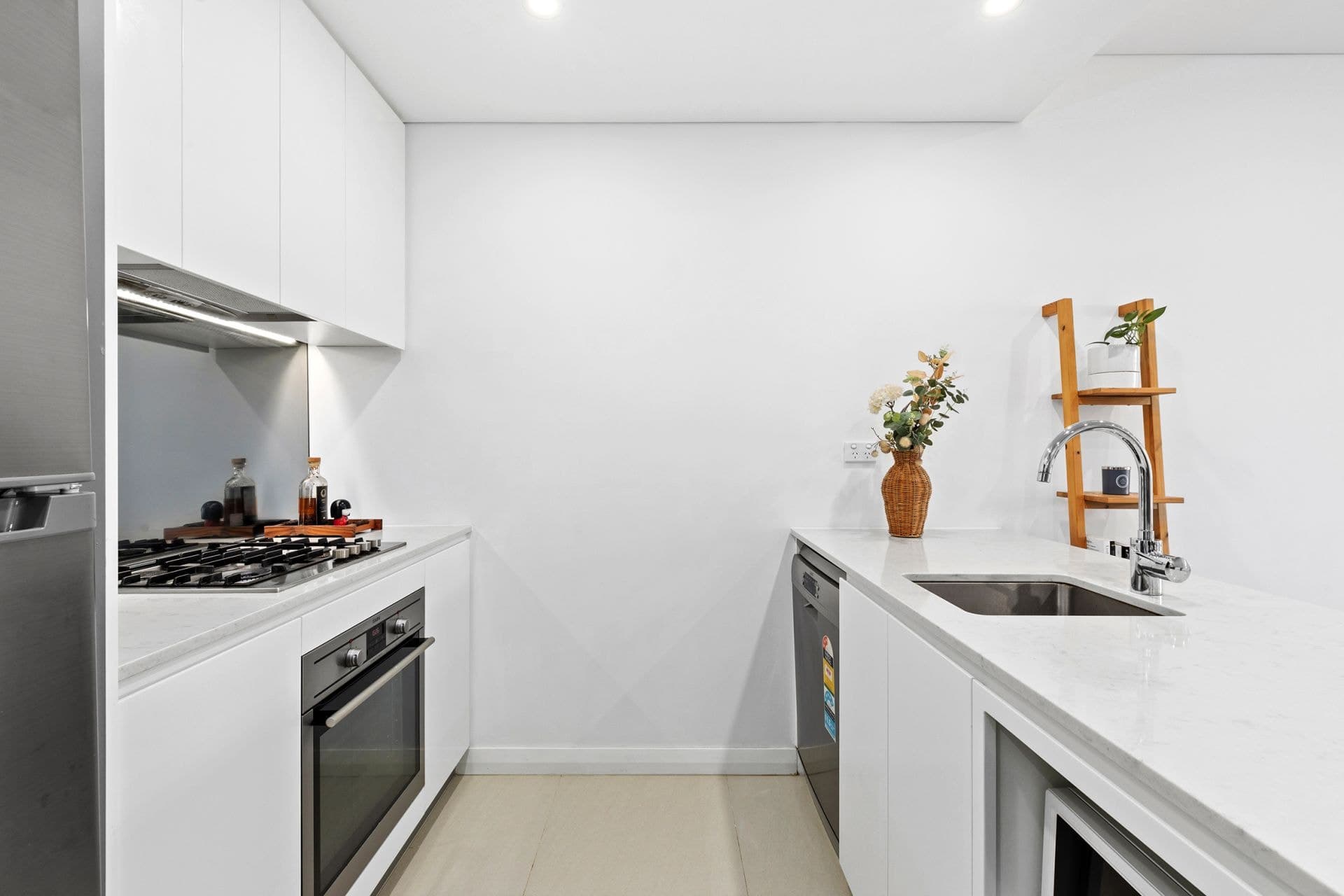B4301/1 Hamilton Crescent Ryde NSW, Ryde - Thumbnail 2