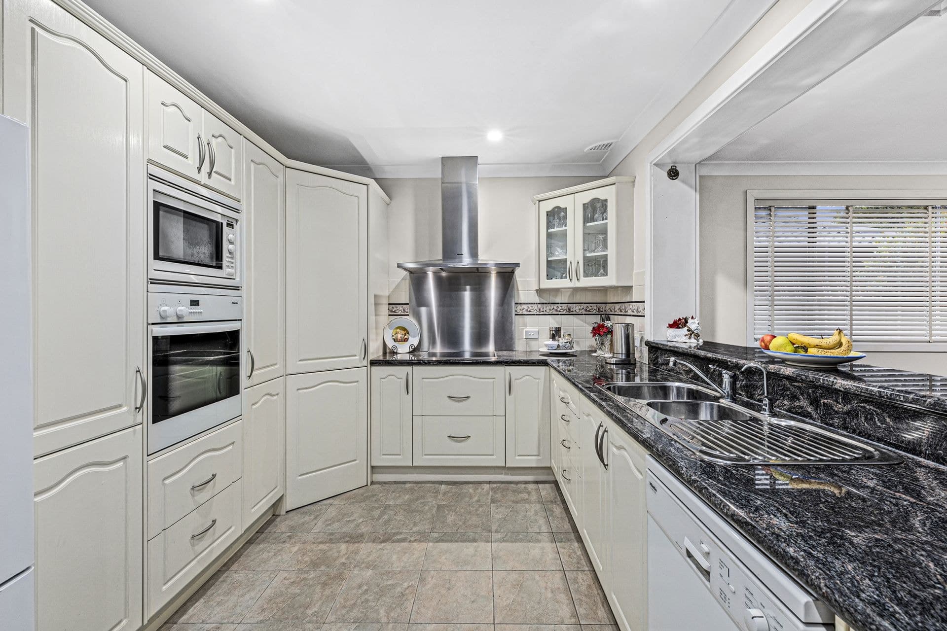 90 Gooden Drive Baulkham Hills NSW, Baulkham Hills - Thumbnail 3