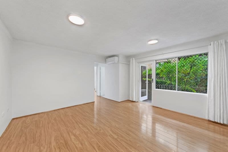 2/20 Meadow Crescent Meadowbank NSW, Meadowbank - Thumbnail 3