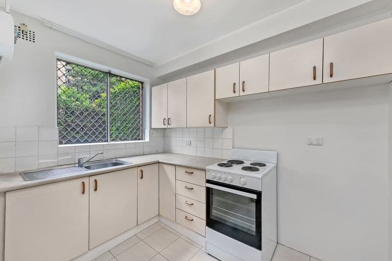 2/20 Meadow Crescent Meadowbank NSW, Meadowbank - Thumbnail 4
