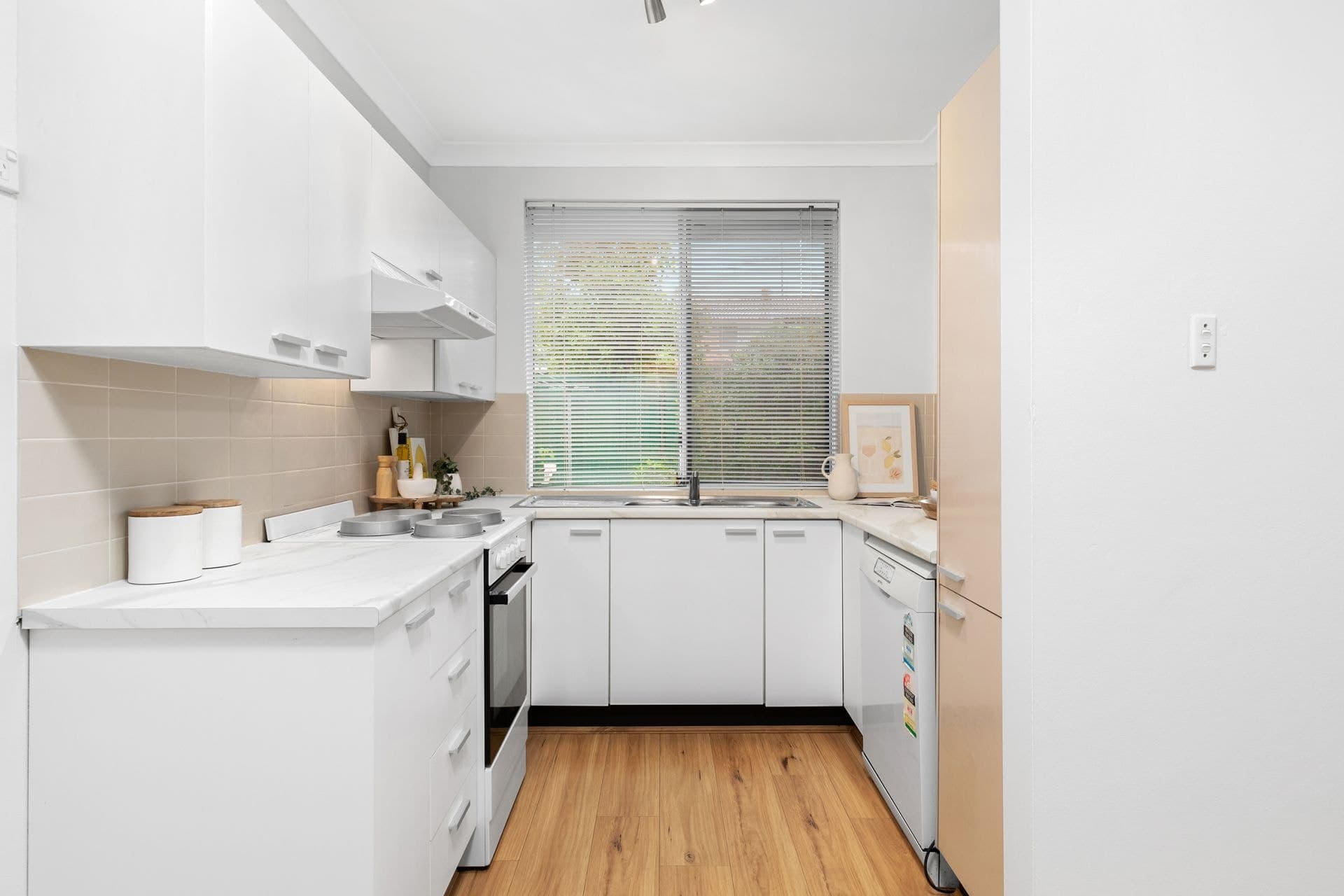 2/1A MacPherson Street West Ryde NSW, West Ryde - Thumbnail 2