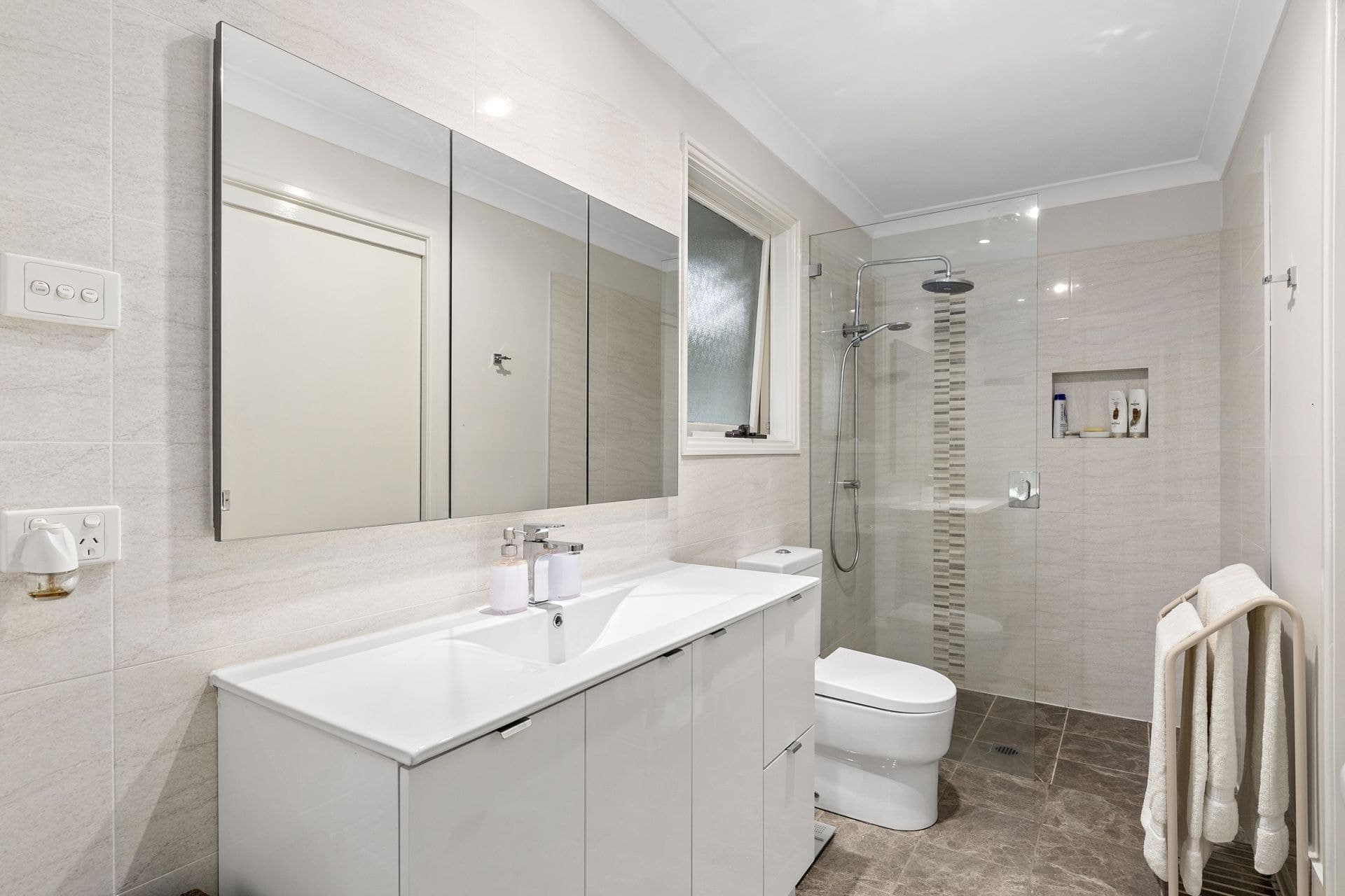 88 Gooden Drive Baulkham Hills NSW, Baulkham Hills - Thumbnail 5
