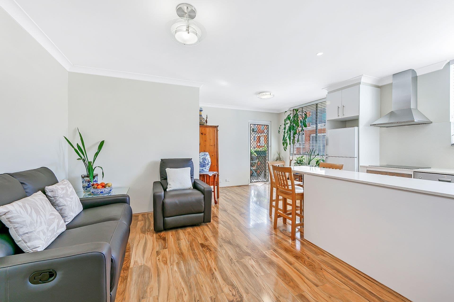 5/3-5 Meadow Crescent Meadowbank NSW, Meadowbank - Thumbnail 2