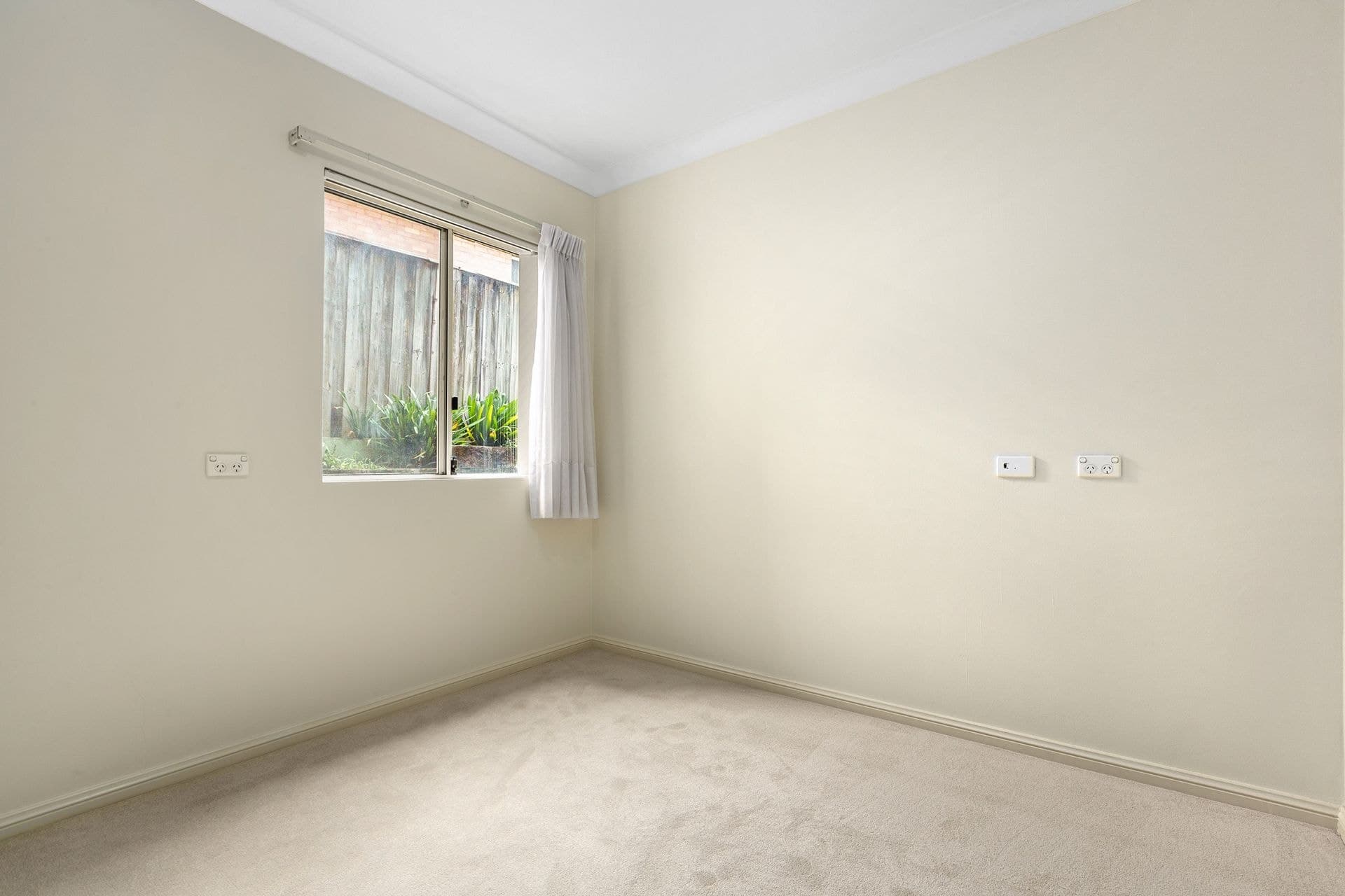 2/2 Simla Road Denistone NSW, Denistone - Thumbnail 5