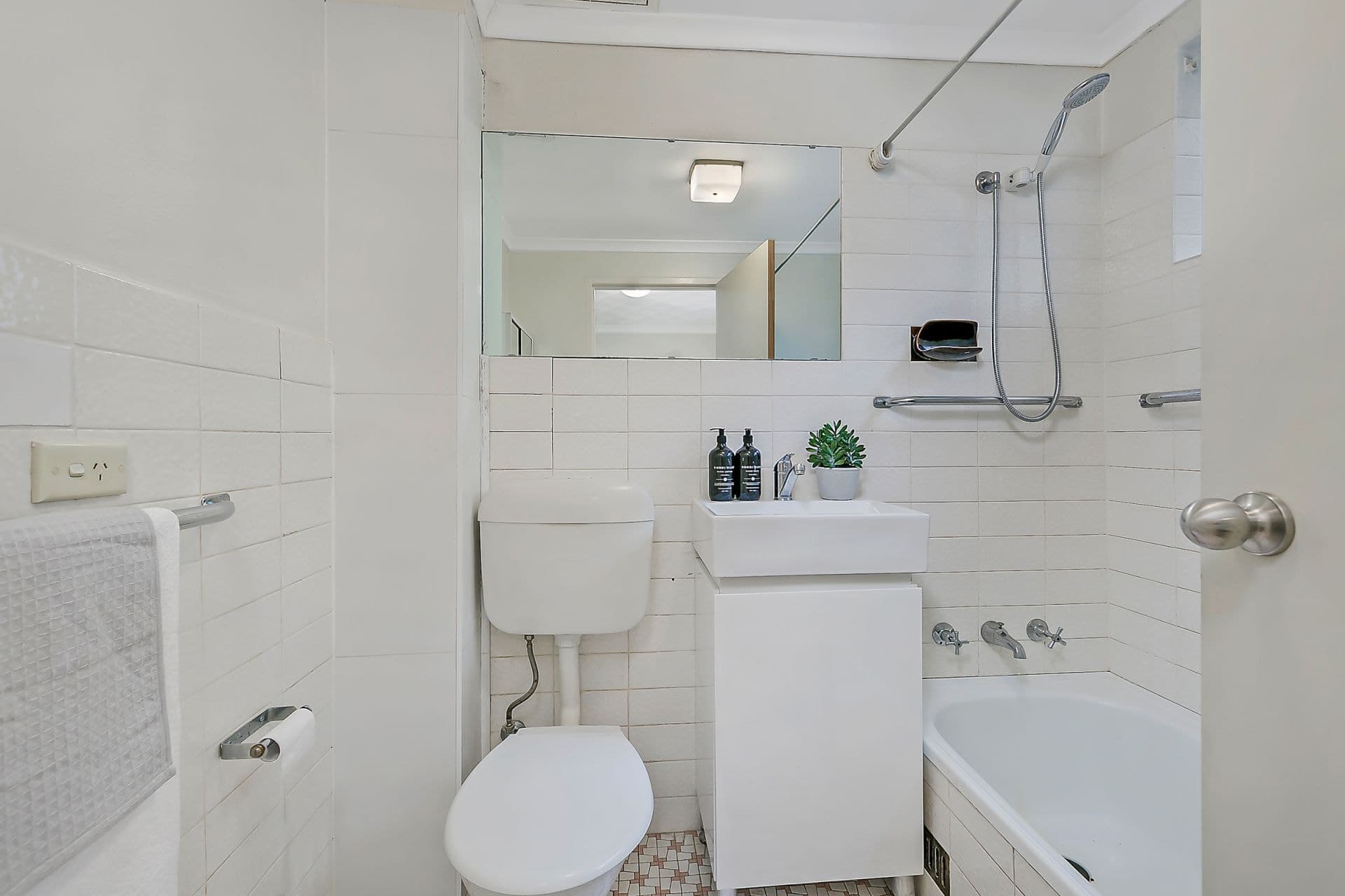 2/9 Gaza Road West Ryde NSW, West Ryde - Thumbnail 4