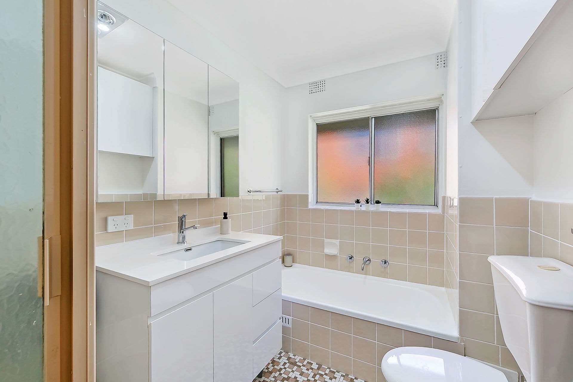 6/16 Bank Street Meadowbank NSW, Meadowbank - Thumbnail 6