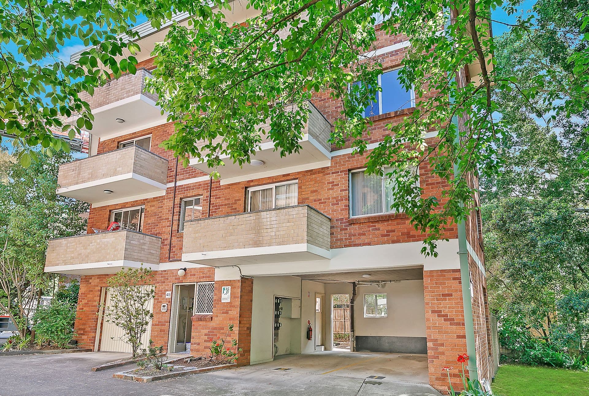 4/45 Meadow Crescent Meadowbank NSW, Meadowbank - Image 1