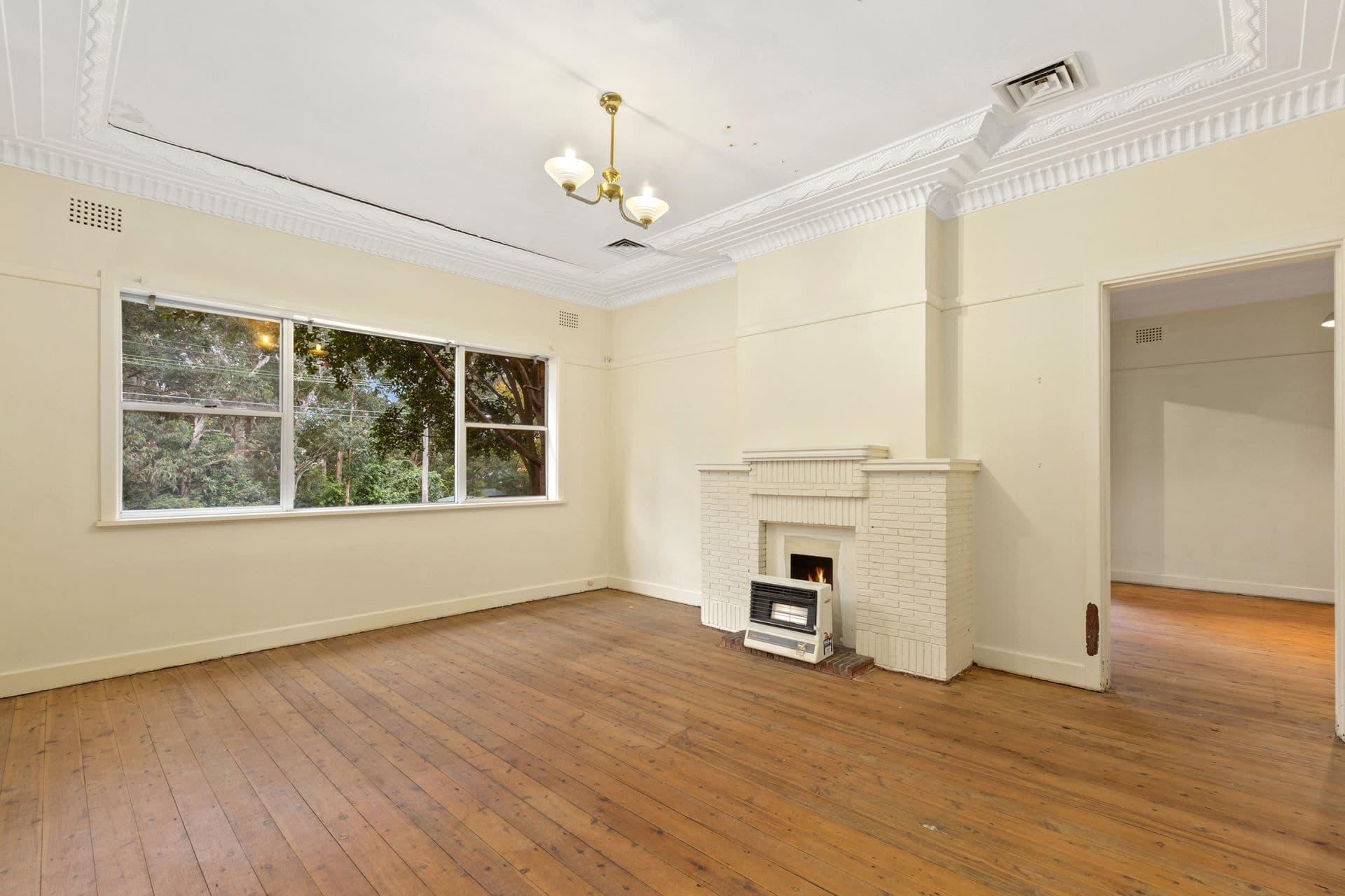 90 Chatham Road Denistone NSW, Denistone - Thumbnail 4