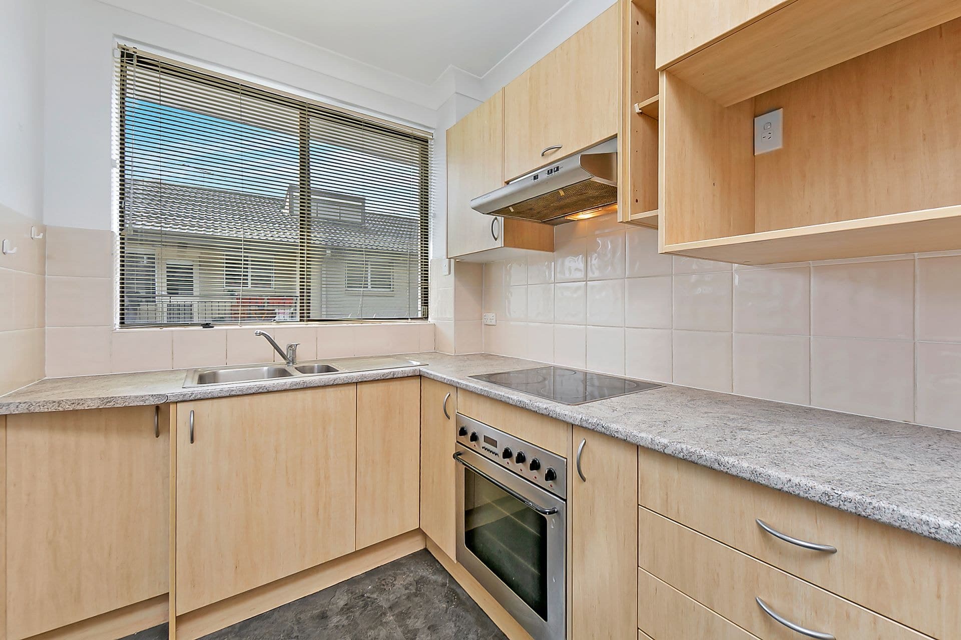 20/18-18a Meadow Crescent Meadowbank NSW, Meadowbank - Thumbnail 3