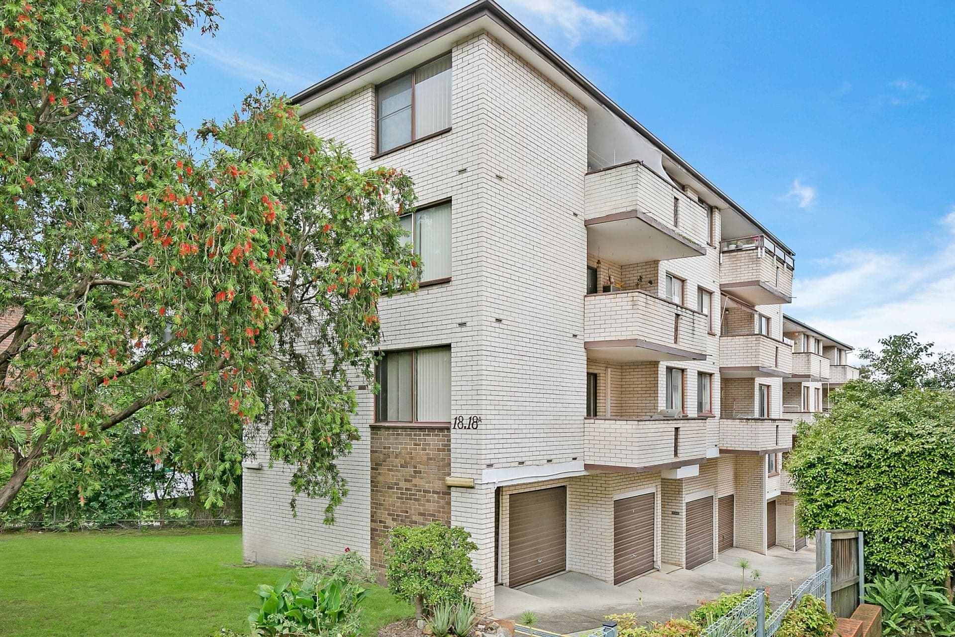 10/18-18A Meadow Crescent Meadowbank NSW, Meadowbank - Image 1