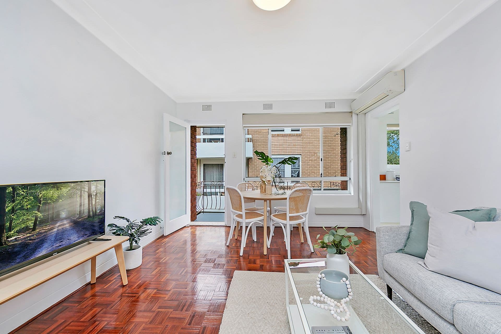 11/8 Bank Street Meadowbank NSW, Meadowbank - Thumbnail 4