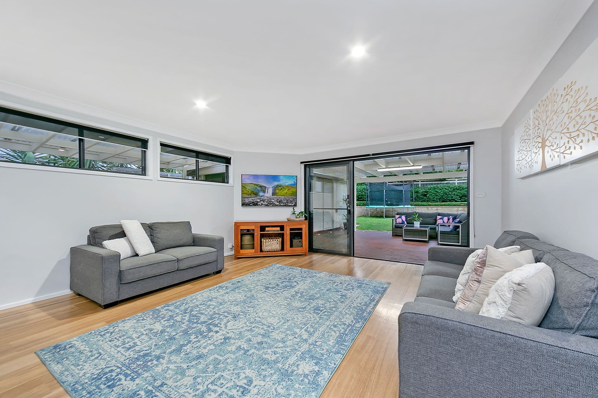32 Caroline Chisholm Drive Winston Hills NSW, Winston Hills - Thumbnail 2