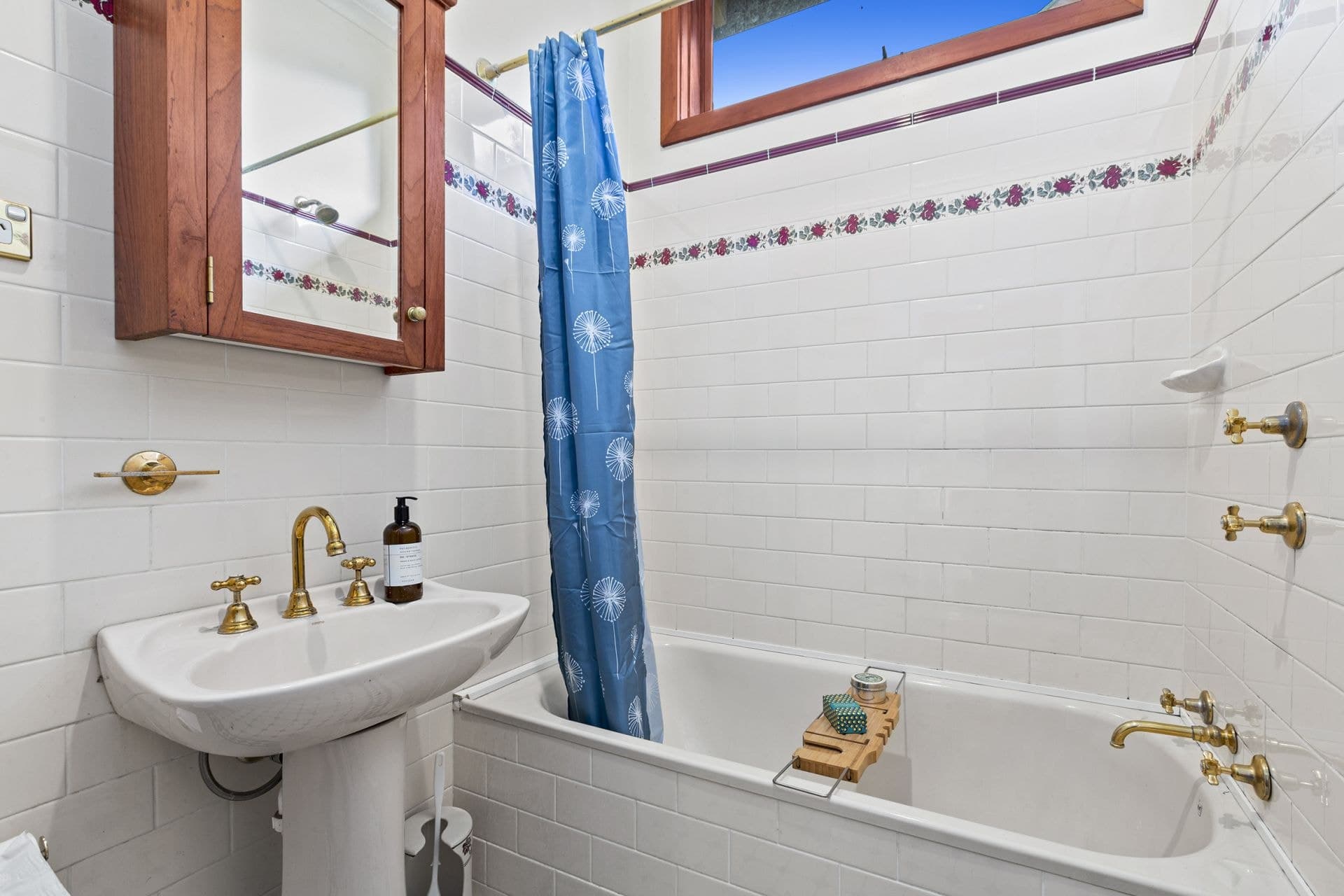 17 Lakeside Road Eastwood NSW, Eastwood - Thumbnail 4