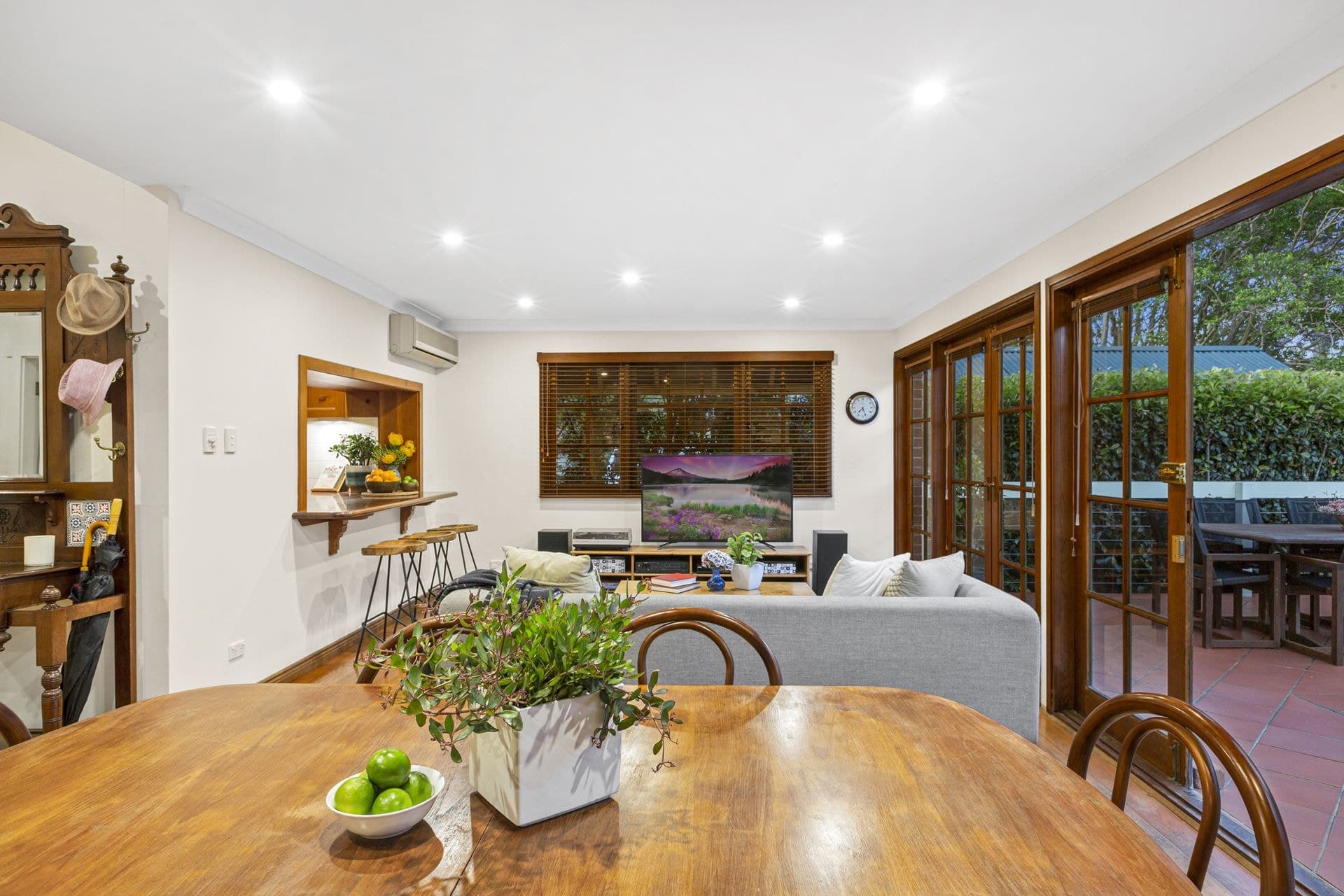 17 Lakeside Road Eastwood NSW, Eastwood - Thumbnail 5