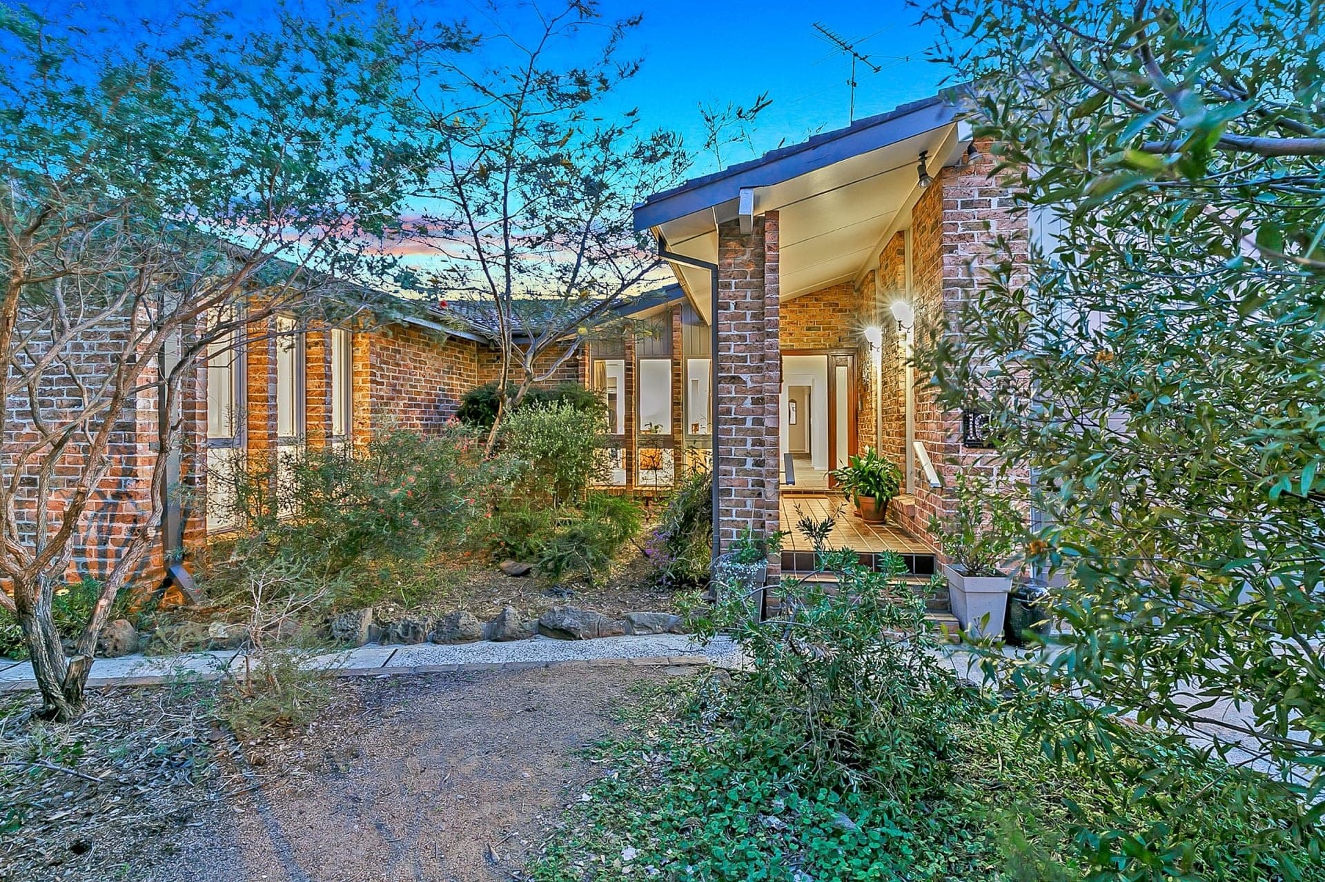 167 Caroline Chisholm Drive Winston Hills NSW, Winston Hills - Image 1