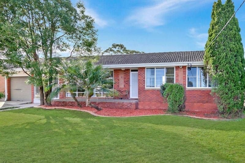 4 Bundilla Avenue Winston Hills NSW, Winston Hills - Image 1