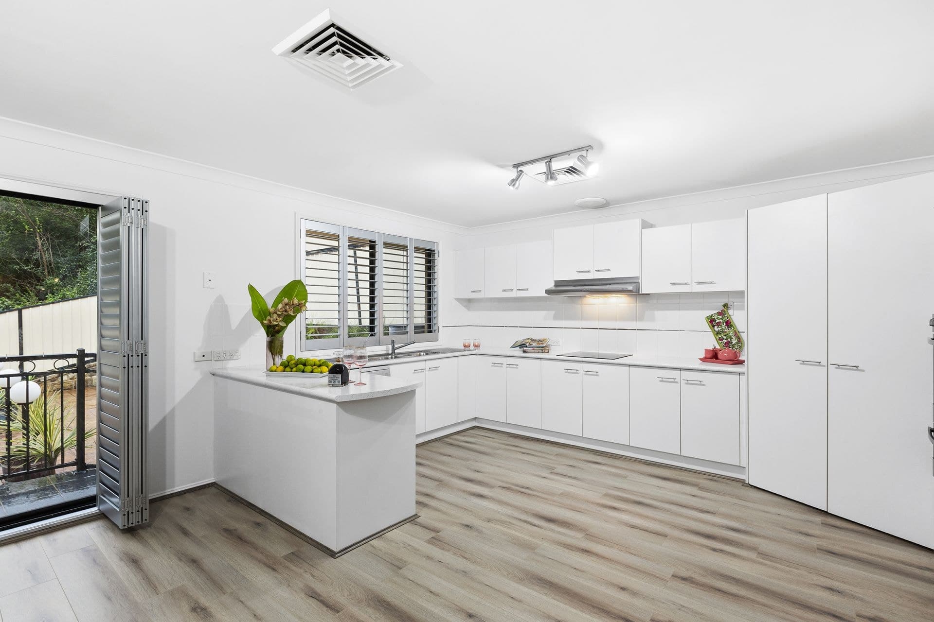 29 Warwick Road Dundas Valley NSW, Dundas Valley - Thumbnail 2