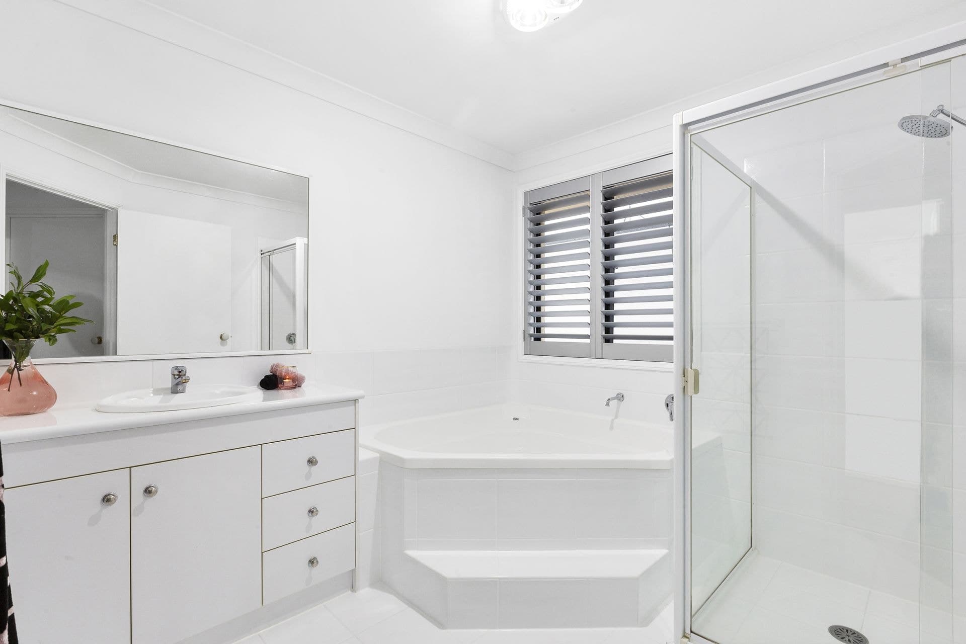 29 Warwick Road Dundas Valley NSW, Dundas Valley - Thumbnail 4