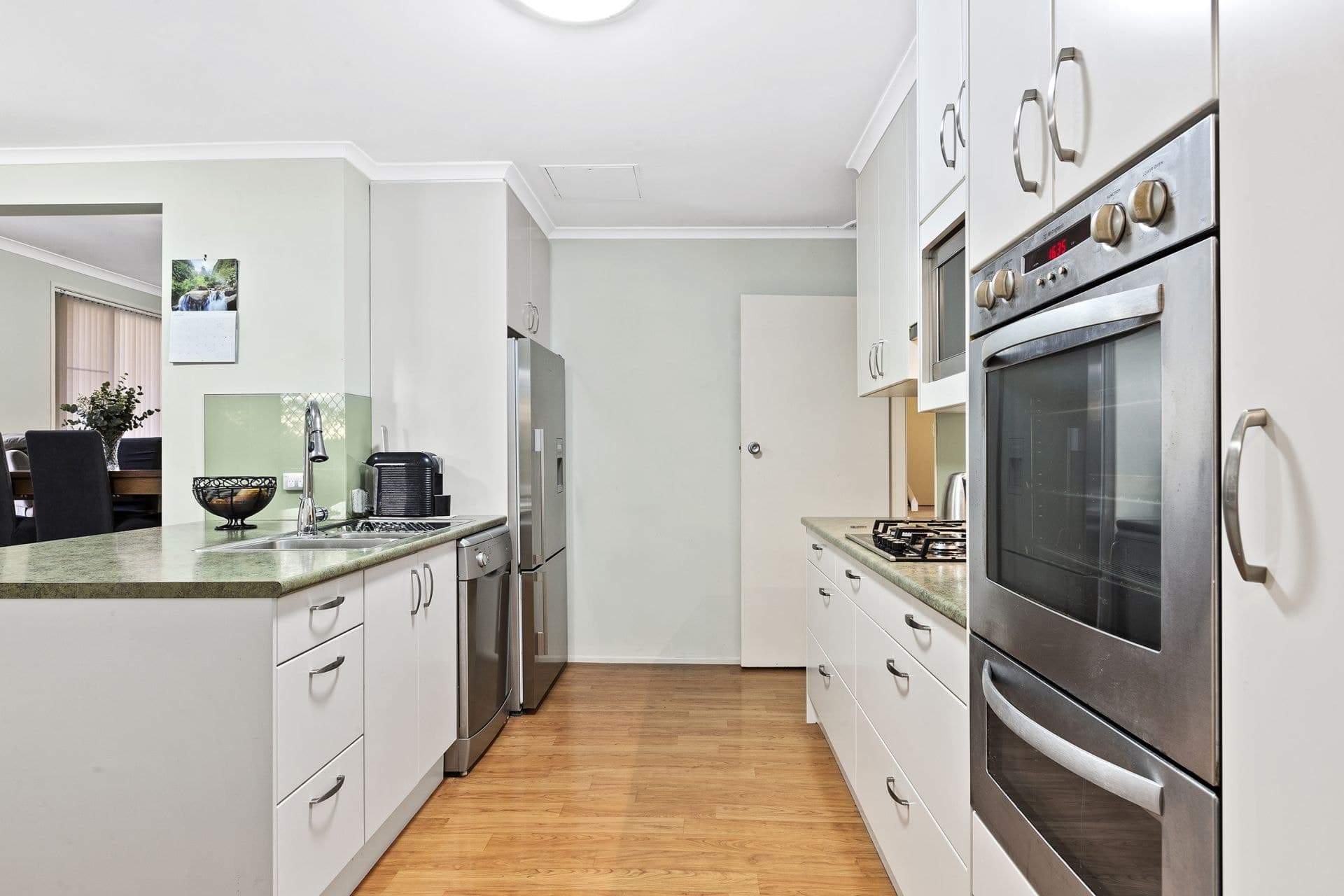 7 Northwood Place Dundas Valley NSW, Dundas Valley - Thumbnail 2