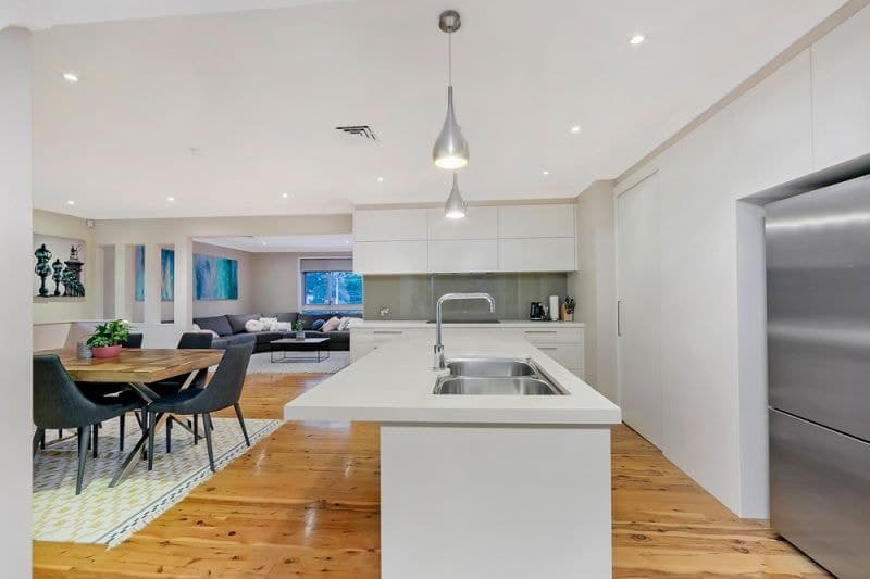 10 Kelvin Grove Winston Hills NSW, Winston Hills - Thumbnail 3