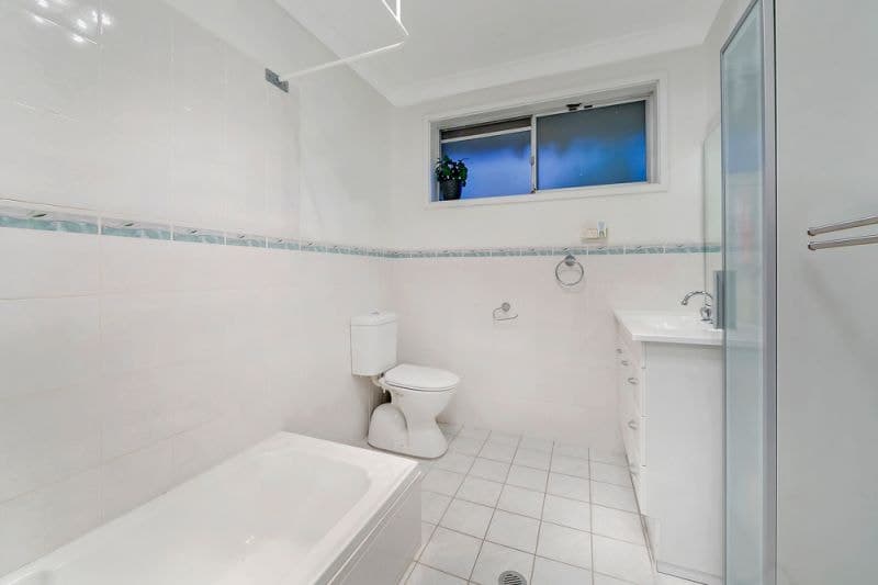 10 Kelvin Grove Winston Hills NSW, Winston Hills - Thumbnail 6