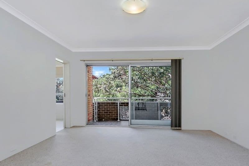 8/30-32 Meadow Crescent Meadowbank NSW, Meadowbank - Thumbnail 2