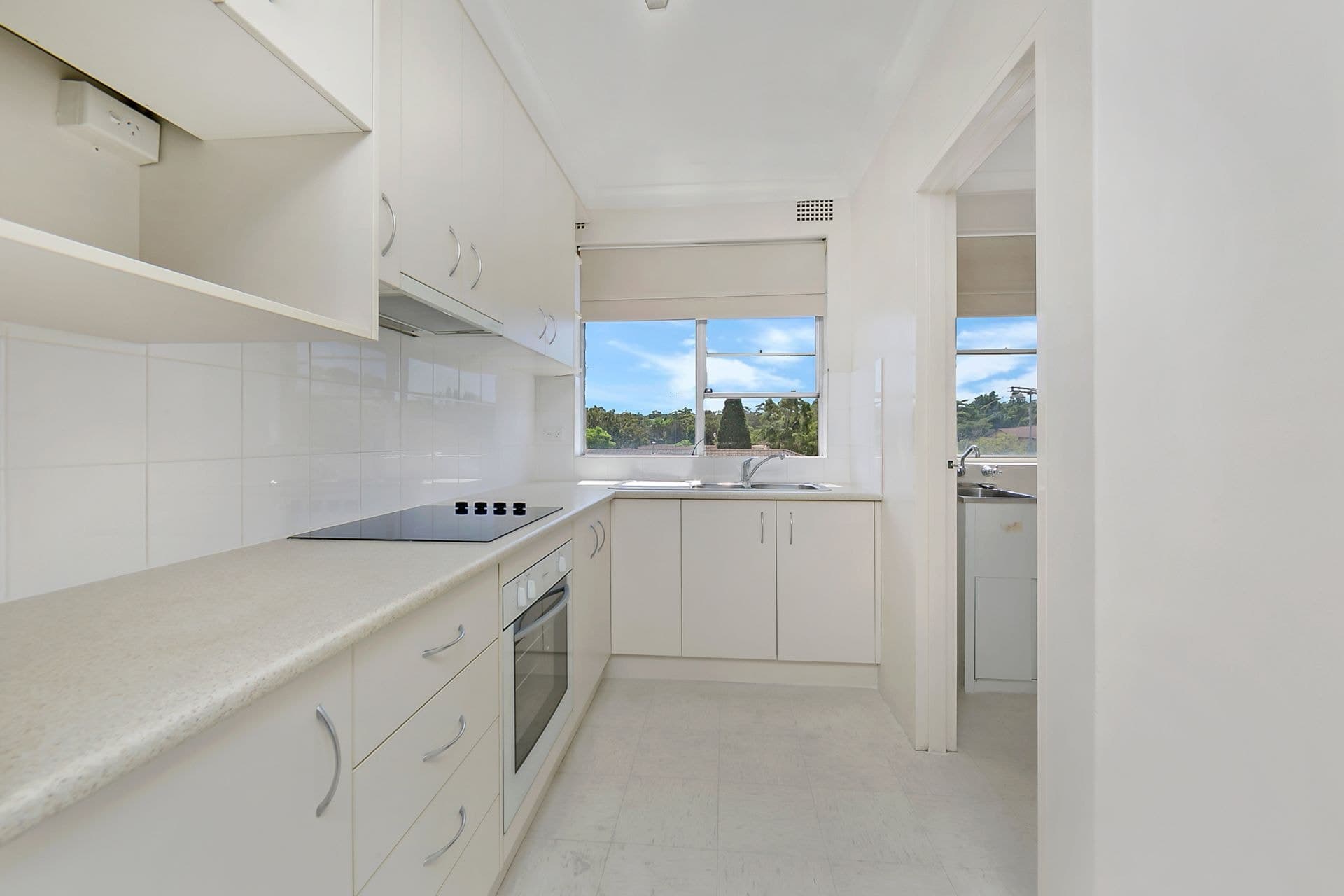 8/30-32 Meadow Crescent Meadowbank NSW, Meadowbank - Thumbnail 3