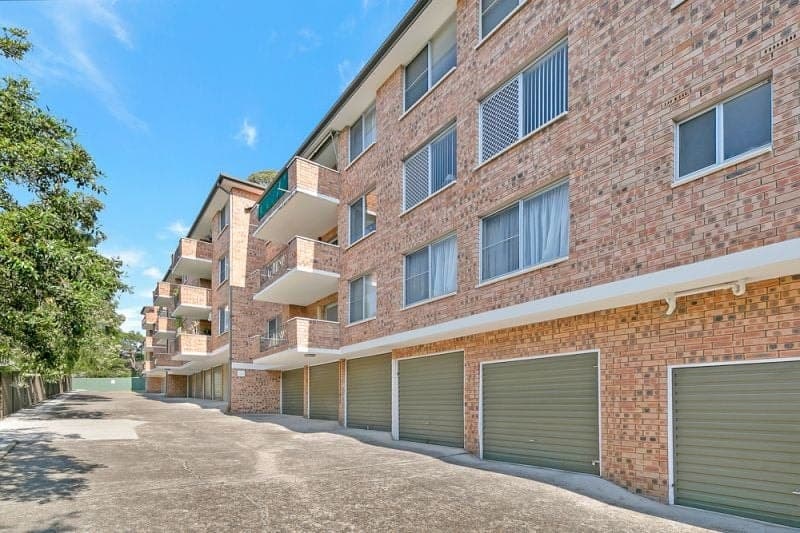 17/33 Meadow Crescent Meadowbank NSW, Meadowbank - Image 1