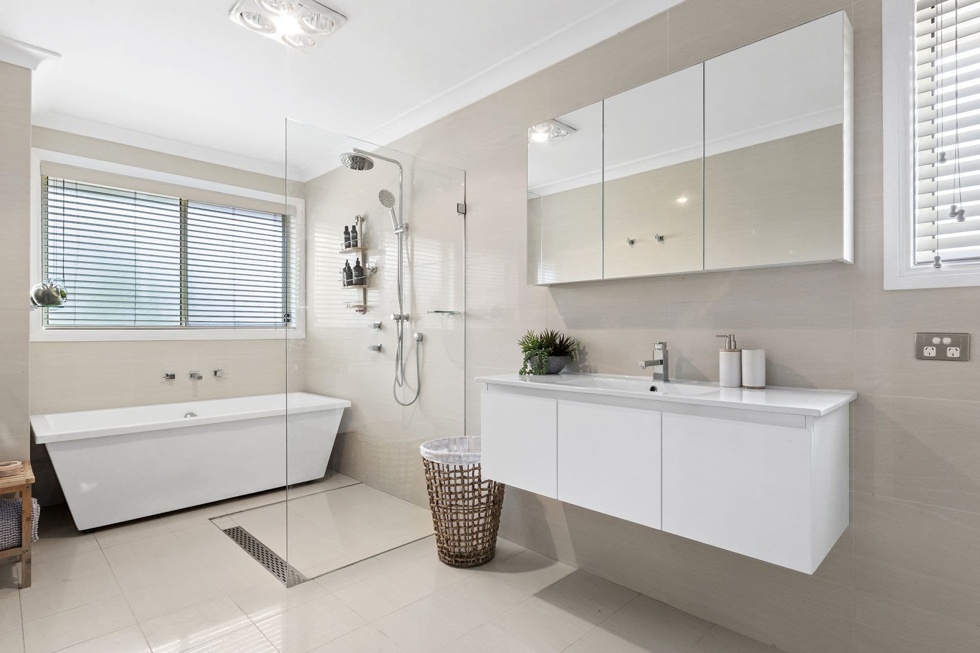 12 Sentinel Avenue Kellyville NSW, Kellyville - Thumbnail 6