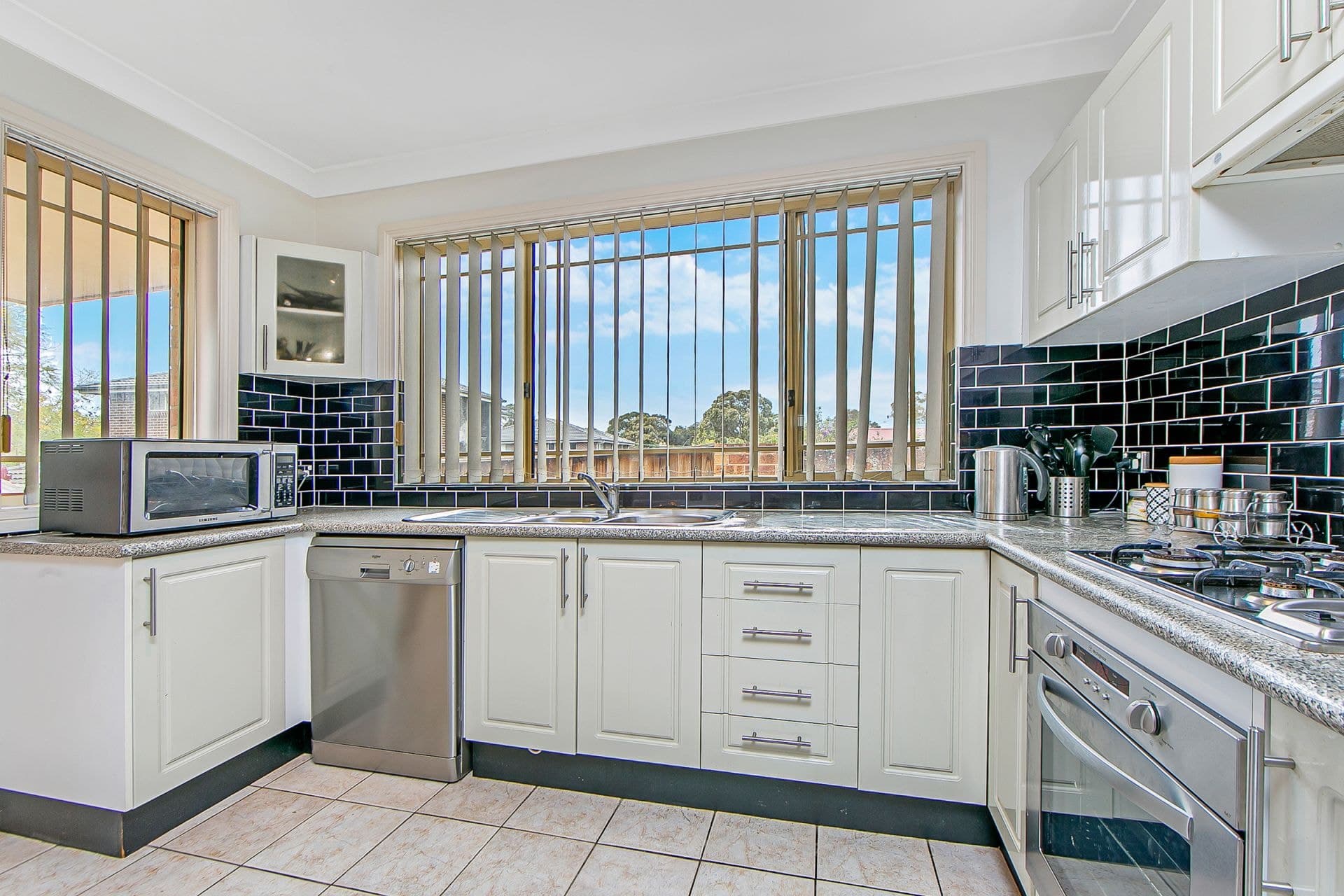 2/628-630 Victoria Road Ermington NSW, Ermington - Thumbnail 3