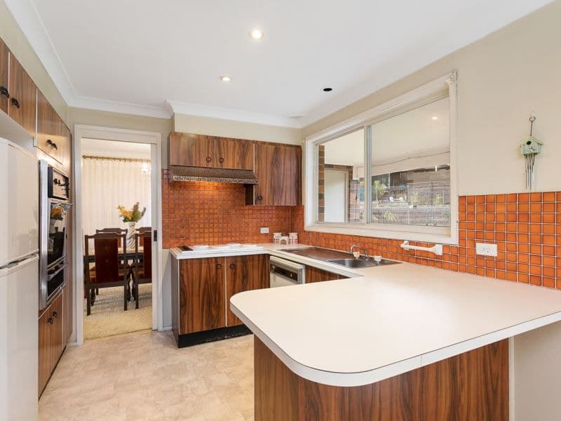 32 Luculia Avenue Baulkham Hills NSW, Baulkham Hills - Thumbnail 2