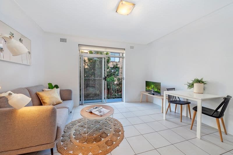 2/10 Bank Street Meadowbank NSW, Meadowbank - Thumbnail 2
