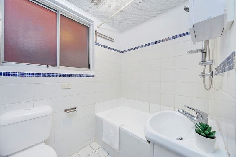 2/10 Bank Street Meadowbank NSW, Meadowbank - Thumbnail 5