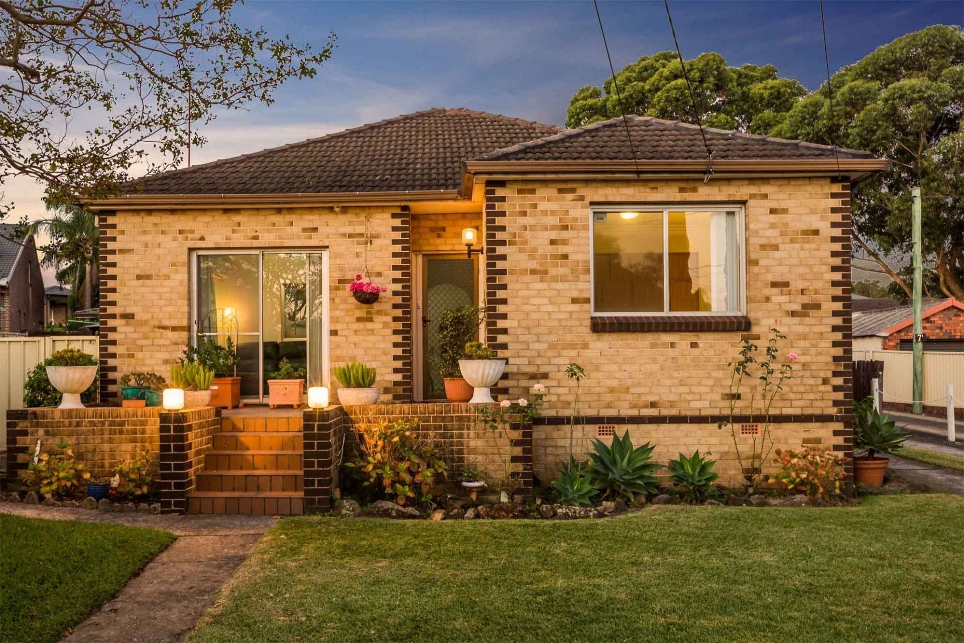 7 Rogers Street Roselands NSW, Roselands - Image 1