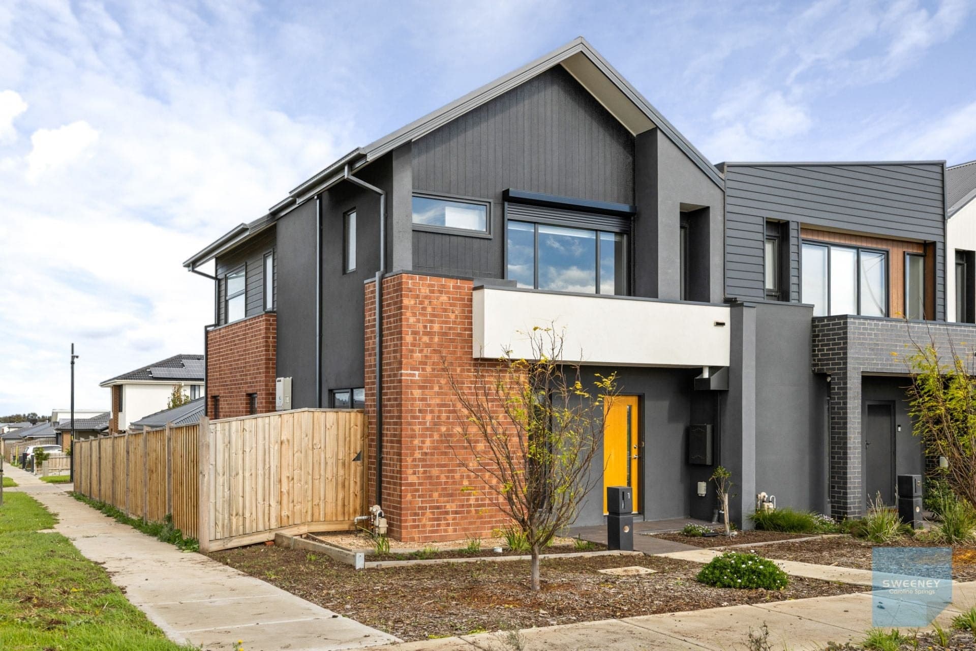 1 Bliss Walk, Fraser Rise - Thumbnail 3