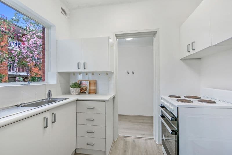 3/35 Meadow Crescent Meadowbank NSW, Meadowbank - Thumbnail 2
