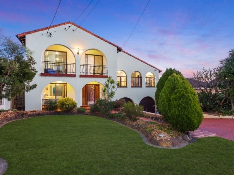 11 Whitefriars Way Winston Hills NSW, Winston Hills - Image 1