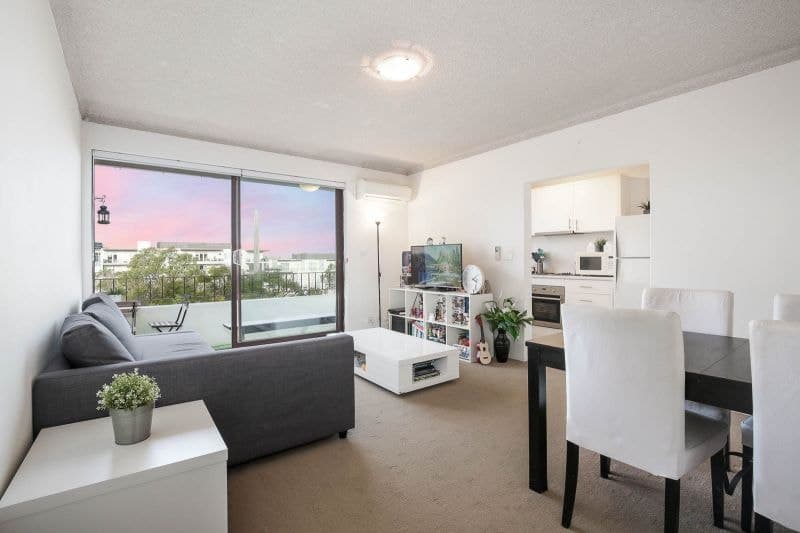 18/1-3 Bank Street Meadowbank NSW, Meadowbank - Thumbnail 2