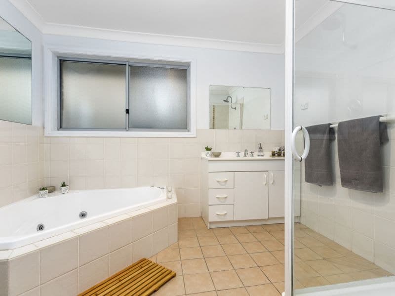 17 Caroline Chisholm Drive Winston Hills NSW, Winston Hills - Thumbnail 5