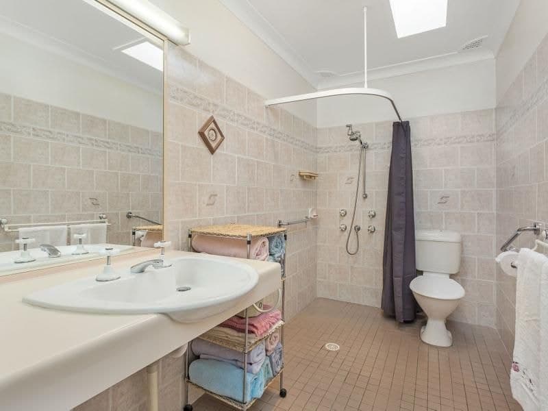 20 Selkirk Street Winston Hills NSW, Winston Hills - Thumbnail 5