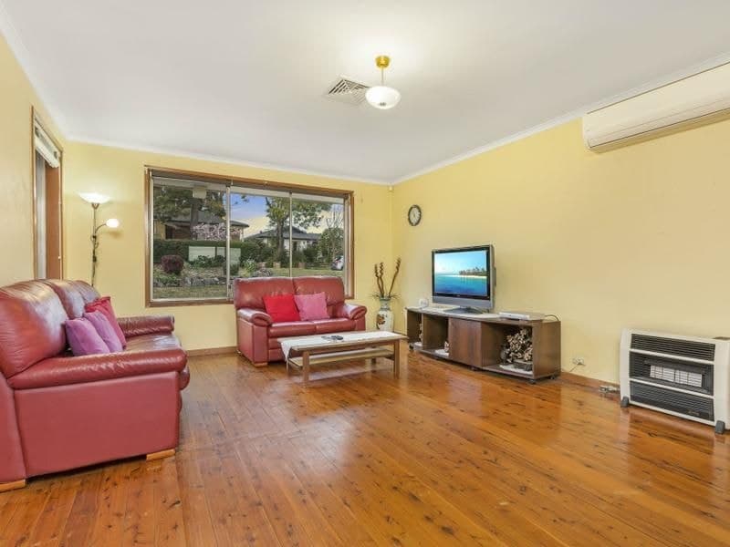 8 McMillan Avenue WINSTON HILLS NSW, Winston Hills - Thumbnail 3