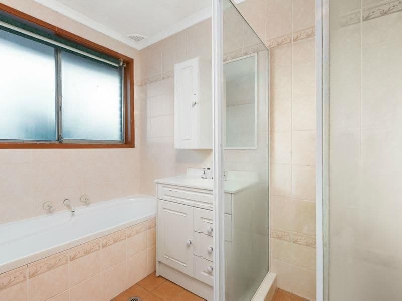 8 McMillan Avenue WINSTON HILLS NSW, Winston Hills - Thumbnail 7