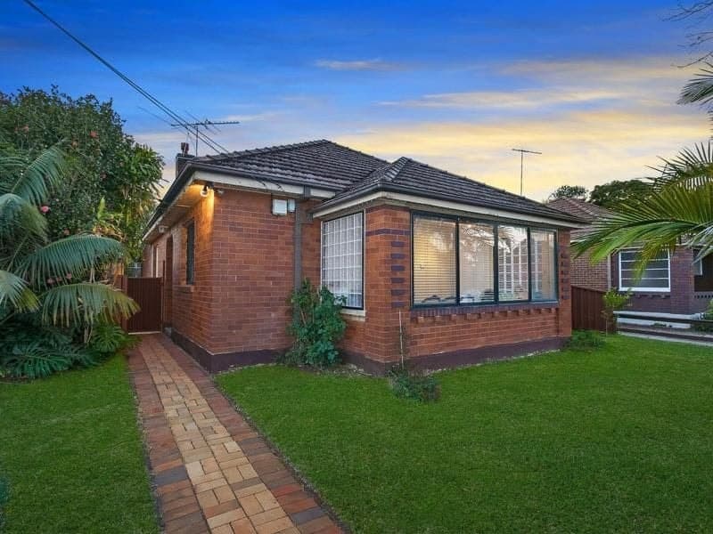 2 Batten Avenue MELROSE PARK NSW, Melrose Park - Image 1
