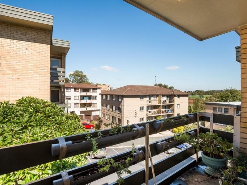 24/24-26 Meadow Crescent MEADOWBANK NSW, Meadowbank - Thumbnail 3